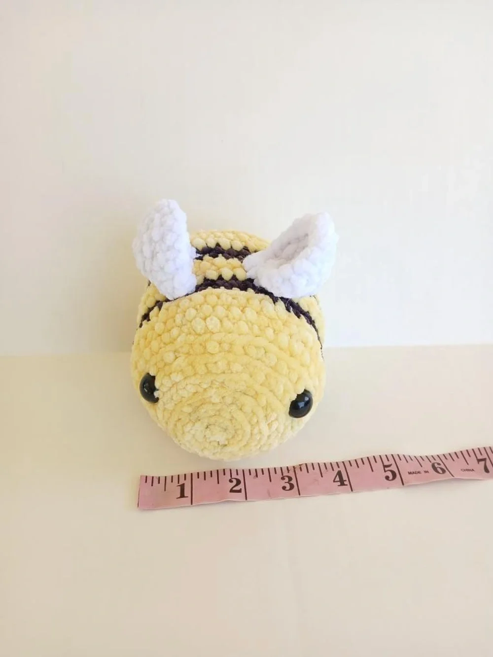 Handmade 5 inch crochet bee plushie - Picture 9 of 9